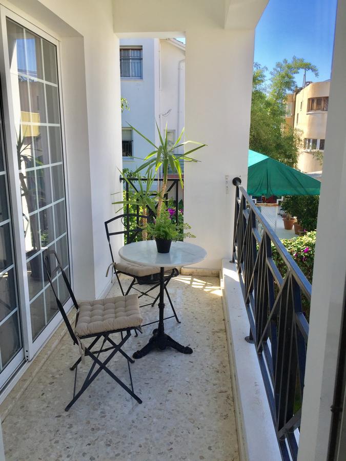 Vangelios Apartments Paphos Exteriör bild